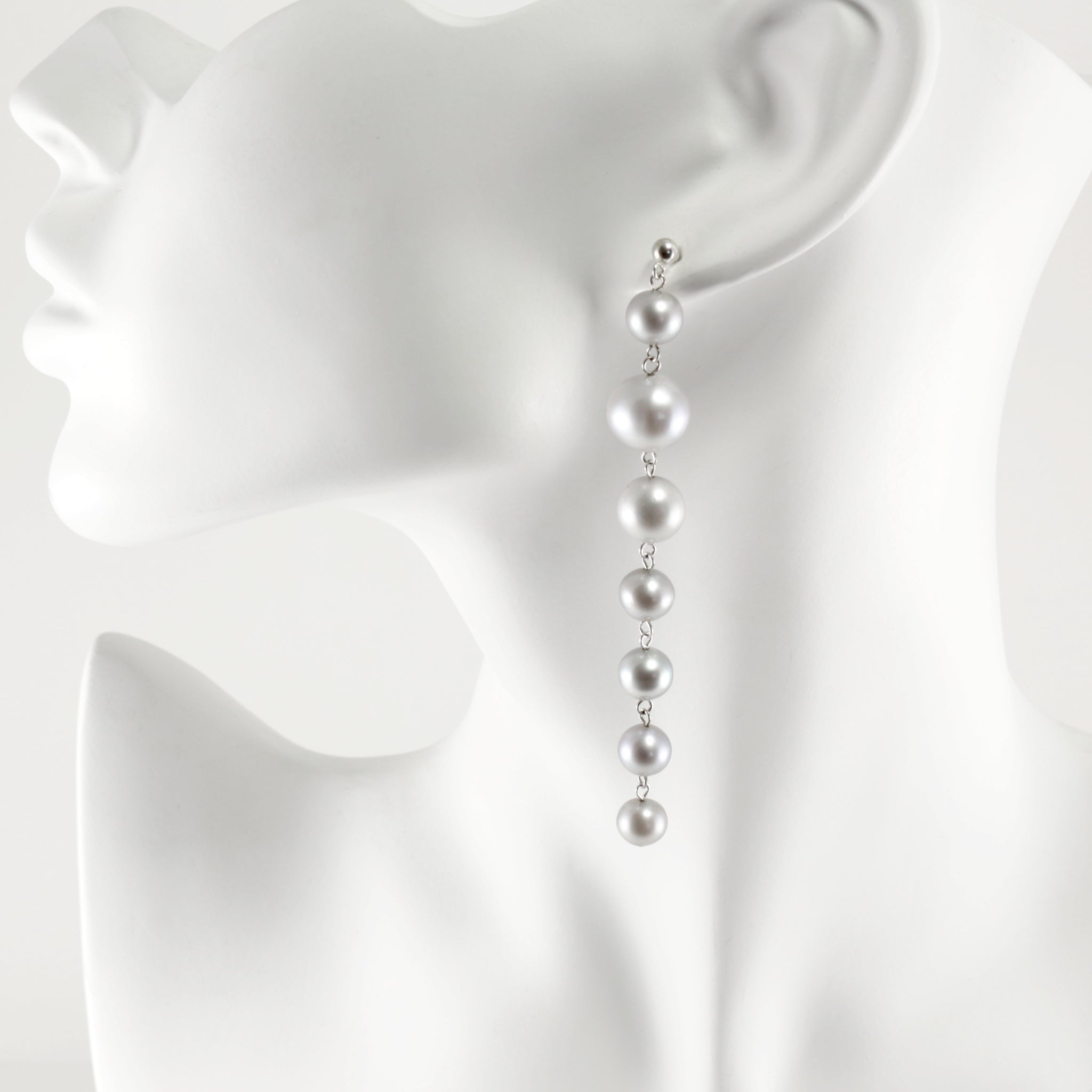 Waterfall Earrings in Grey Pearl